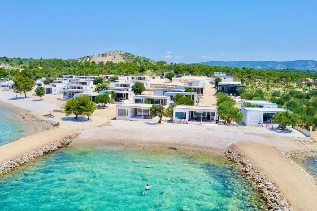 Buqez Resort, Vila 51 Drage Luaran gambar